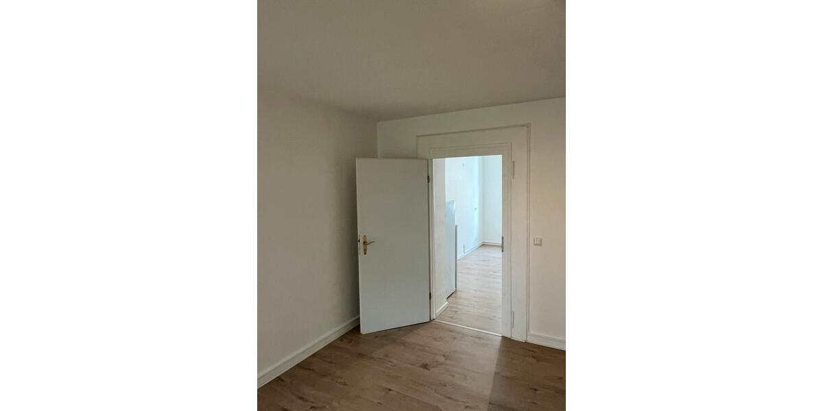 Etagenwohnung Düsseldorf Pempelfort - 2 Zimmer, 55 m&sup2;, 1.050&euro; | Angebot:26424557