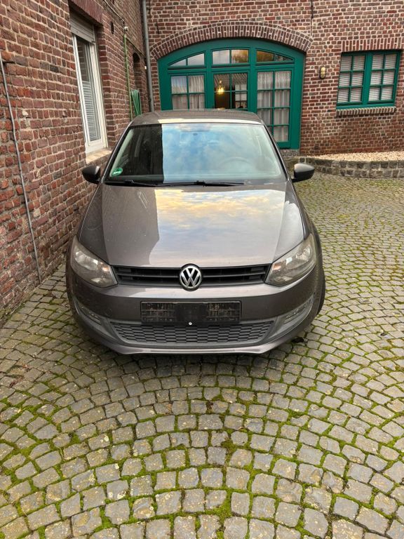 VW Polo 178.000 km 3.300 € Viersen 41751