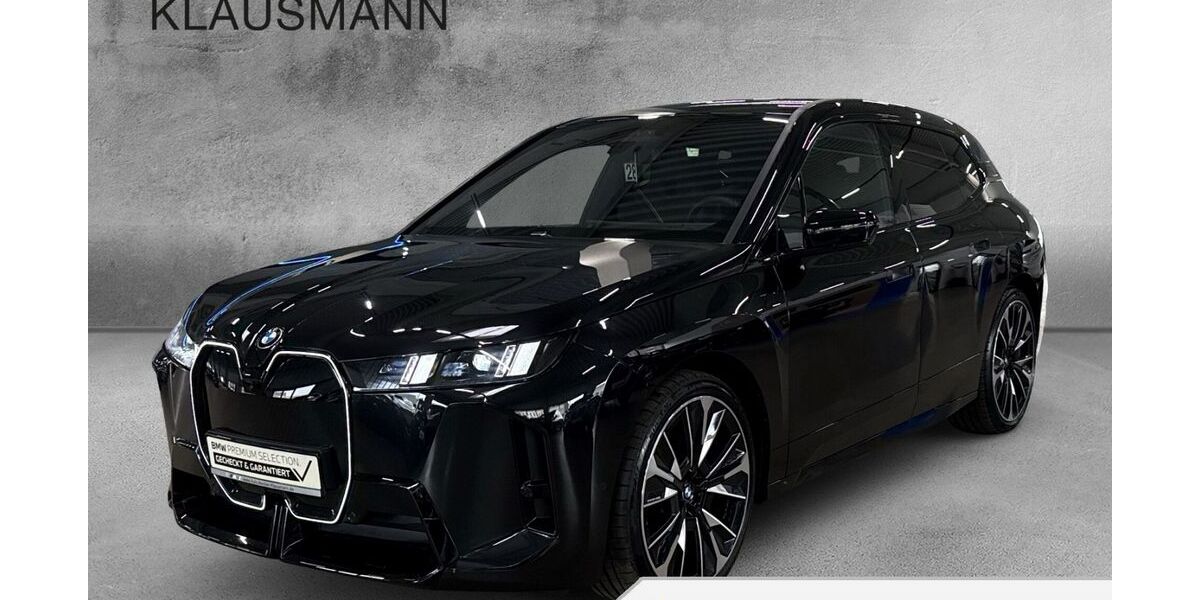 BMW iX 4.515 km 79.629 &euro; Krefeld 47800