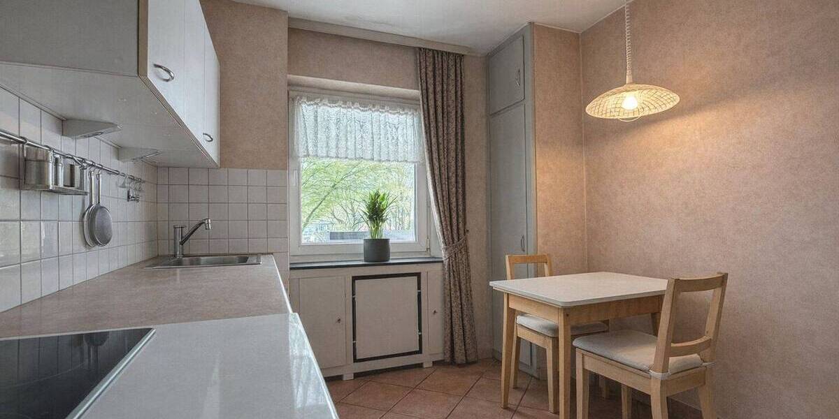 Etagenwohnung Düsseldorf Garath - 2 Zimmer, 55 m&sup2;, 159.000&euro; | Angebot:26016162