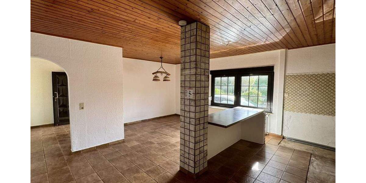 Aus Alt mach Neu! Freistehendes Einfamilienhaus mit großem Garten in Mettmann 3 zimmer