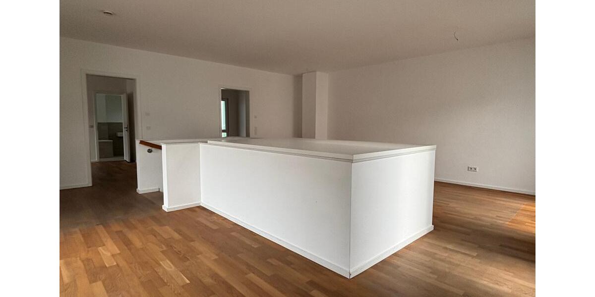 Etagenwohnung Düsseldorf Stadtbezirk 3 - 3 Zimmer, 103 m&sup2;, 1.925&euro; | Angebot:24116704