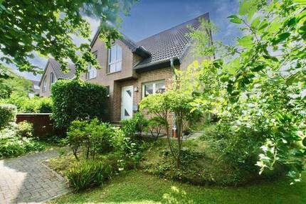 Familientraum in Wittlaer - Reihenendhaus mit großem Garten