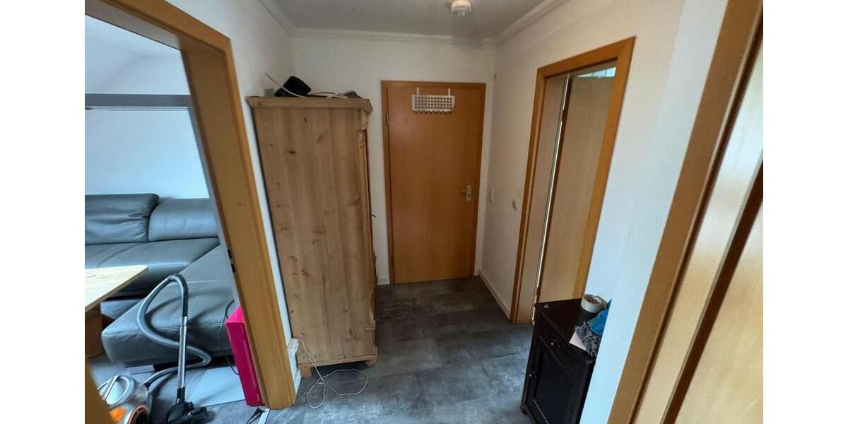 Dachgeschoßwohnung Langenfeld (Rheinland) - 2 Zimmer, 40 m&sup2;, 480&euro; | Angebot:26252908