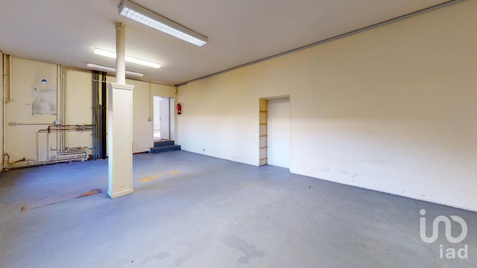 Büroeinheit mit Lager und Empfangsraum für gewerbliche Nutzungen zimmer