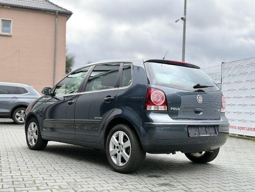 VW Polo United / Klima / PDC / Wenig KM. 49.000 km 6.900 € Mönchengladbach 41066
