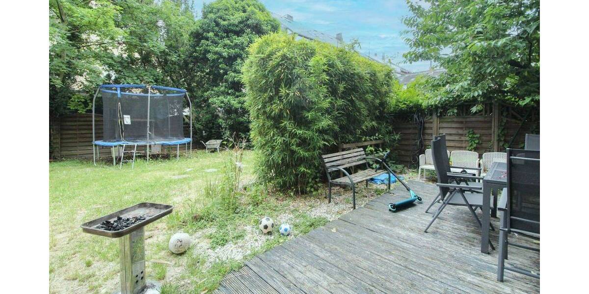Etagenwohnung Düsseldorf Eller - 4 Zimmer, 90 m&sup2;, 395.000&euro; | Angebot:26852427