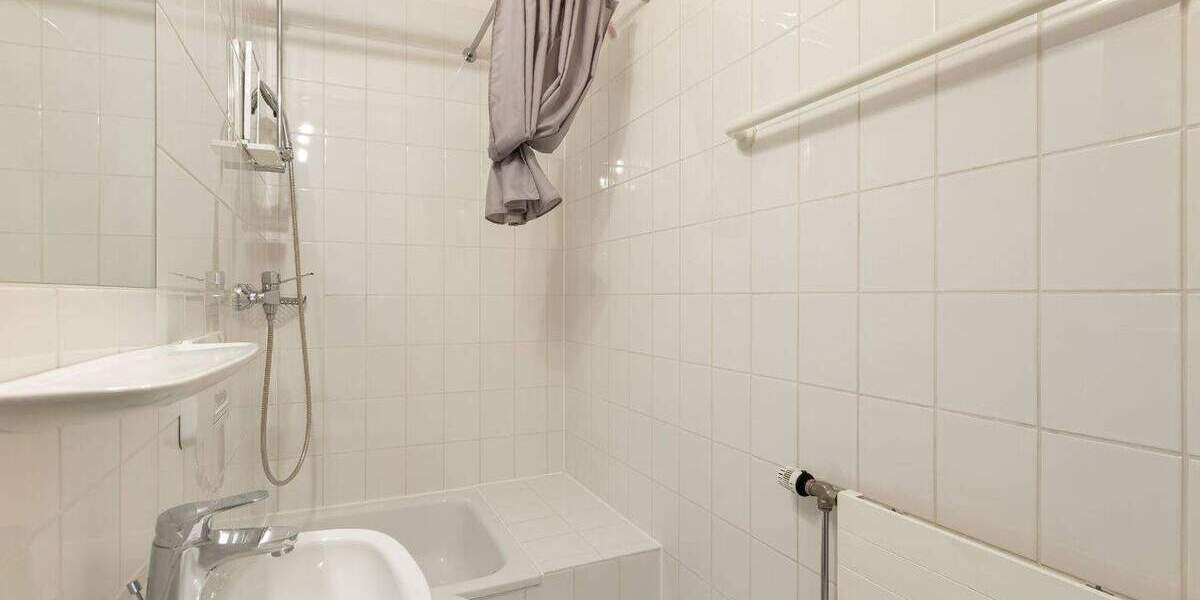 Etagenwohnung Düsseldorf Benrath - 3 Zimmer, 78 m&sup2;, 235.000&euro; | Angebot:24436594