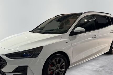 Ford Focus 8.500 km 28.990 € Düsseldorf 40472