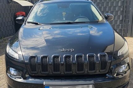 Jeep Cherokee 205.000 km 15.999 &euro; Mönchengladbach 41061