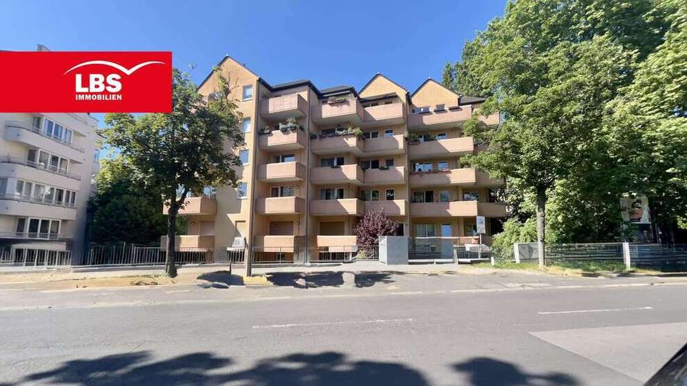 Wohnung zum Kaufen in Düsseldorf 310.000 € 65 m²
