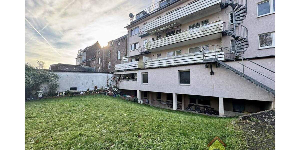 Sonnige Eigentumswohnung mit zwei Balkonen und großer Terrasse in Düsseldorf-Eller 3 zimmer