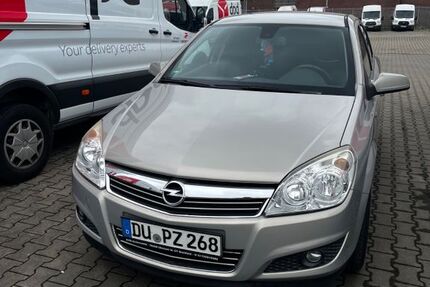Opel Astra 72.500 km 5.000 &euro; Duisburg 47051
