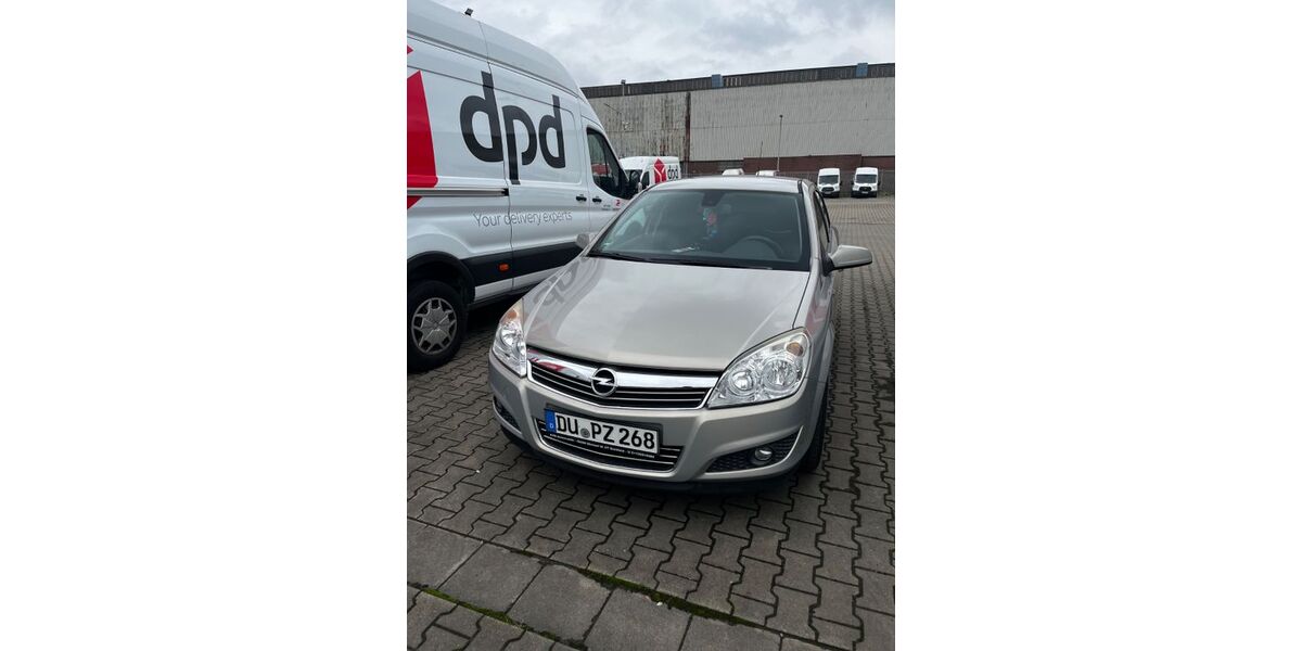 Opel Astra 72.500 km 5.000 &euro; Duisburg 47051