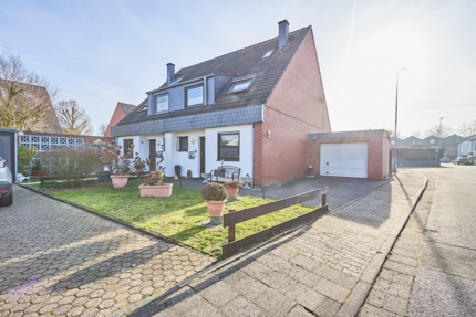 Haus zum Kaufen in Kaarst 475.000 € 120 m² 5 zimmer