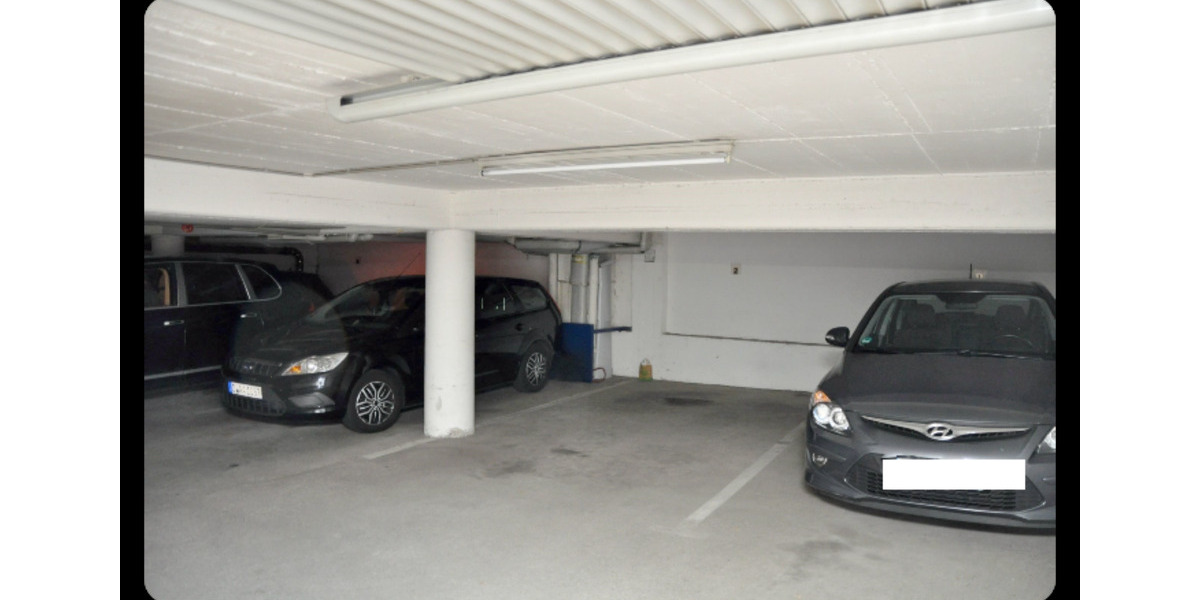 Garagen / Stellplätze Düsseldorf Oberbilk - 110&euro; | Angebot:25241942