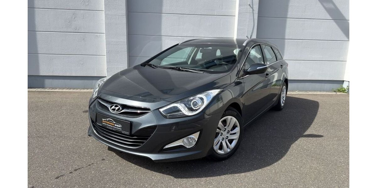 Hyundai i40 134.000 km 8.990 &euro; Mönchengladbach 41065