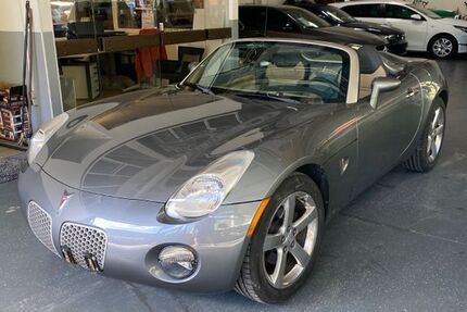 Pontiac Solstice 48.000 km 13.900 &euro; Mönchengladbach 41199