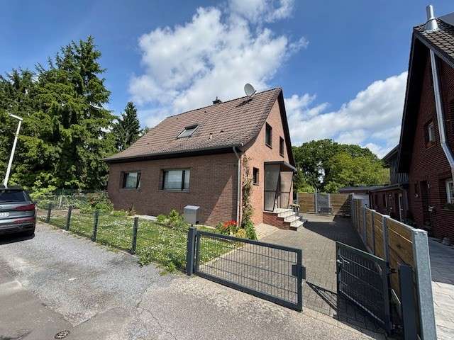 Einfamilienhaus Mönchengladbach West - 6 Zimmer, 132 m&sup2;, 400.000&euro; | Angebot:27157474