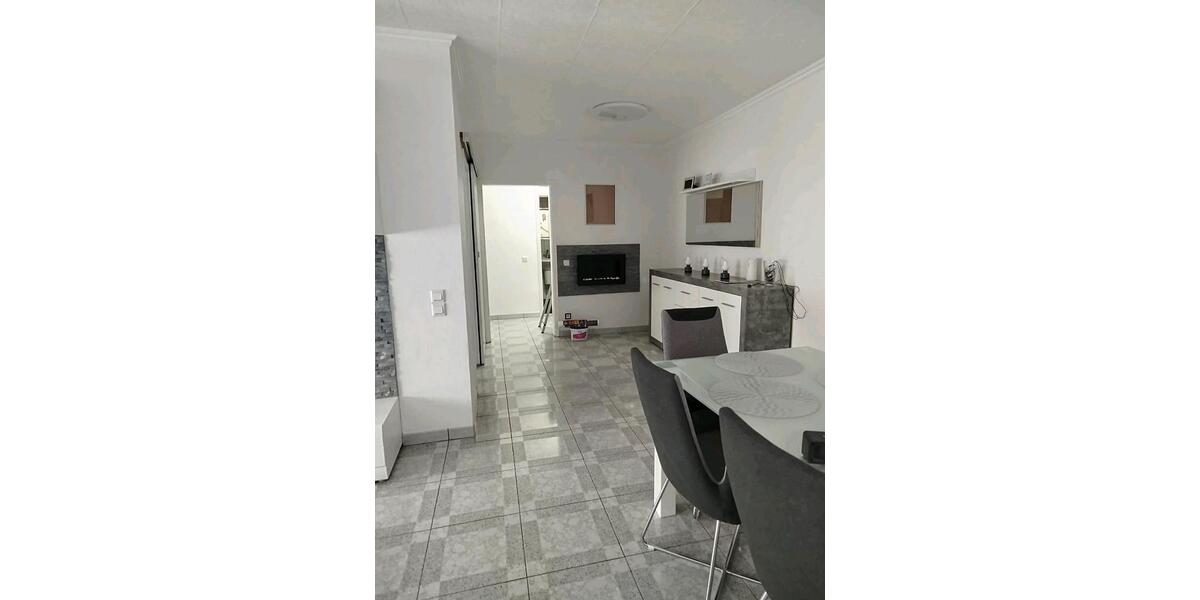 Wohnung zu vermieten!!! 2 zimmer