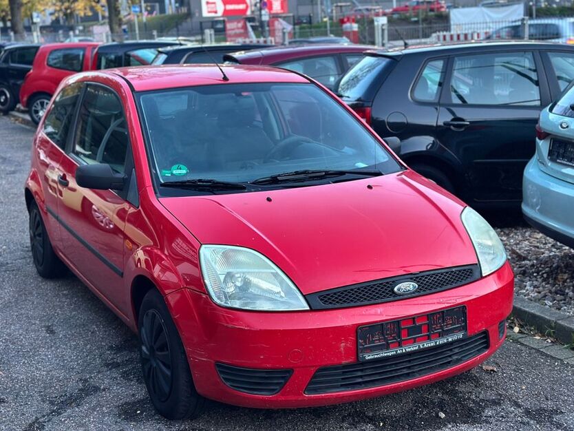 Ford Fiesta 183.000 km 1.490 € Essen 45145