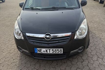 Opel Agila 130.000 km 1.600 &euro; Meerbusch 40667