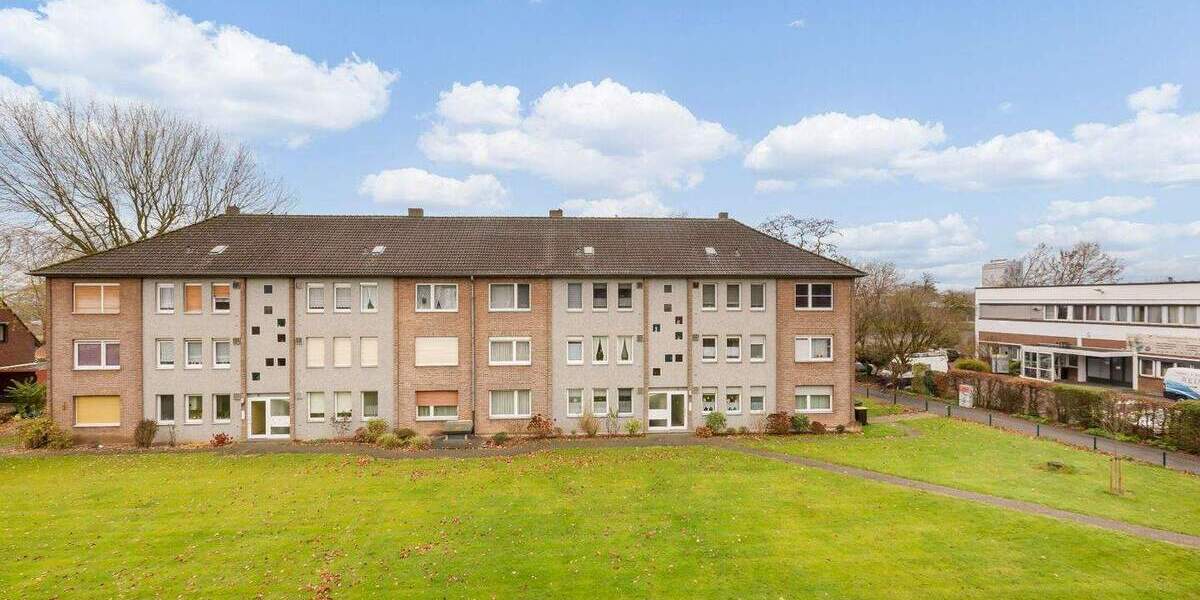 Gut geschnittene 2-Zimmer-Wohnung mit Entwicklungspotential in Krefeld Inrath Kliedbruch 2 zimmer