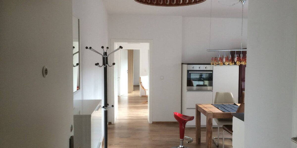 Etagenwohnung Düsseldorf Unterbilk - 2 Zimmer, 60 m&sup2;, 1.440&euro; | Angebot:26802576
