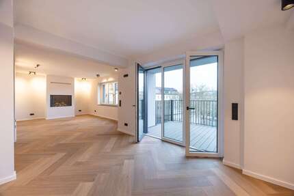 Wohnung zum Mieten in Düsseldorf 3.950 € 151.74 m² 4 zimmer