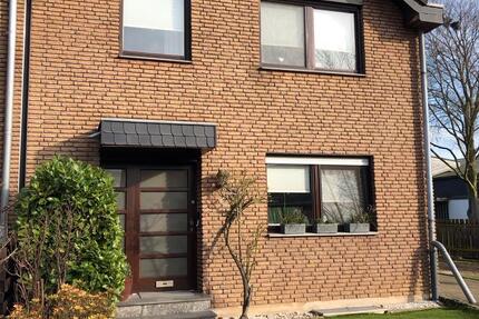 Großzügiges Reiheneckhaus in Altwalsum mit schönem Garten 6 zimmer