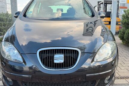 Seat Altea 293.000 km 1.950 &euro; Oberhausen 46047