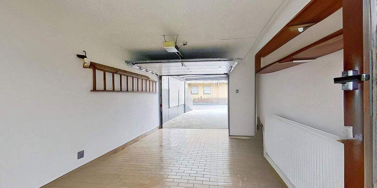 Gibt es ja doch ! Klassische kleine Doppelhaushälfte in schöner Lage von Kaarst - Vorst 4 zimmer