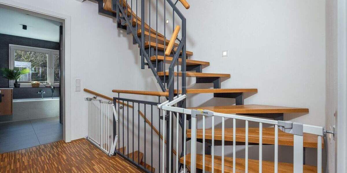 Doppelhaushälfte Wülfrath Innenstadt - 4 Zimmer, 141 m&sup2;, 749.000&euro; | Angebot:25733779