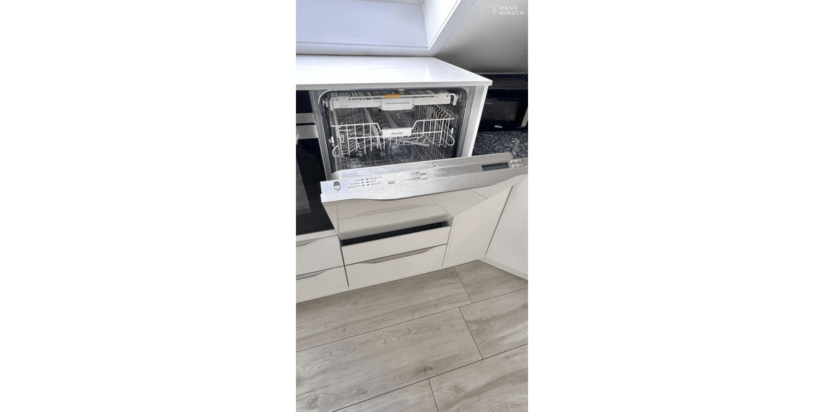 Exklusive 117 qm Luxuswohnung in Ratingen Mitte - Licht & Lebensqualität, Stellplatz, Balkon Küche. 2 zimmer