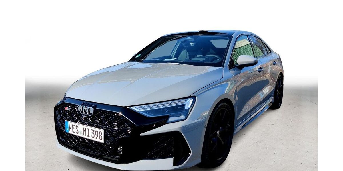 Audi RS3 4.000 km 79.680 &euro; Moers 47441