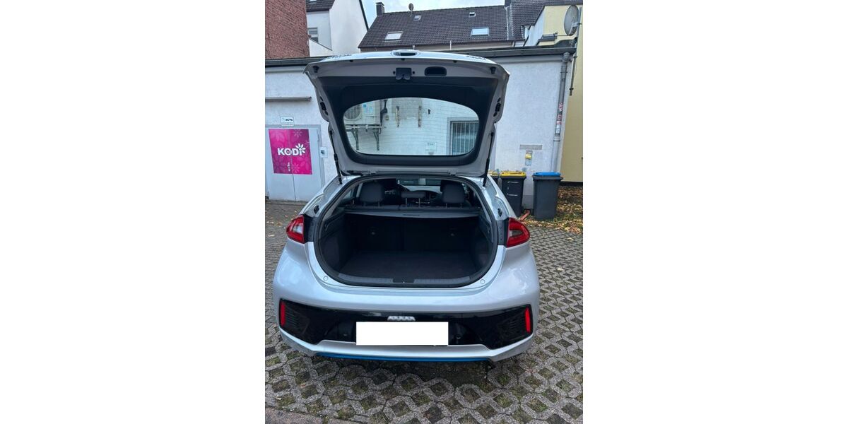 Hyundai IONIQ 59.200 km 14.900 &euro; Solingen 42697