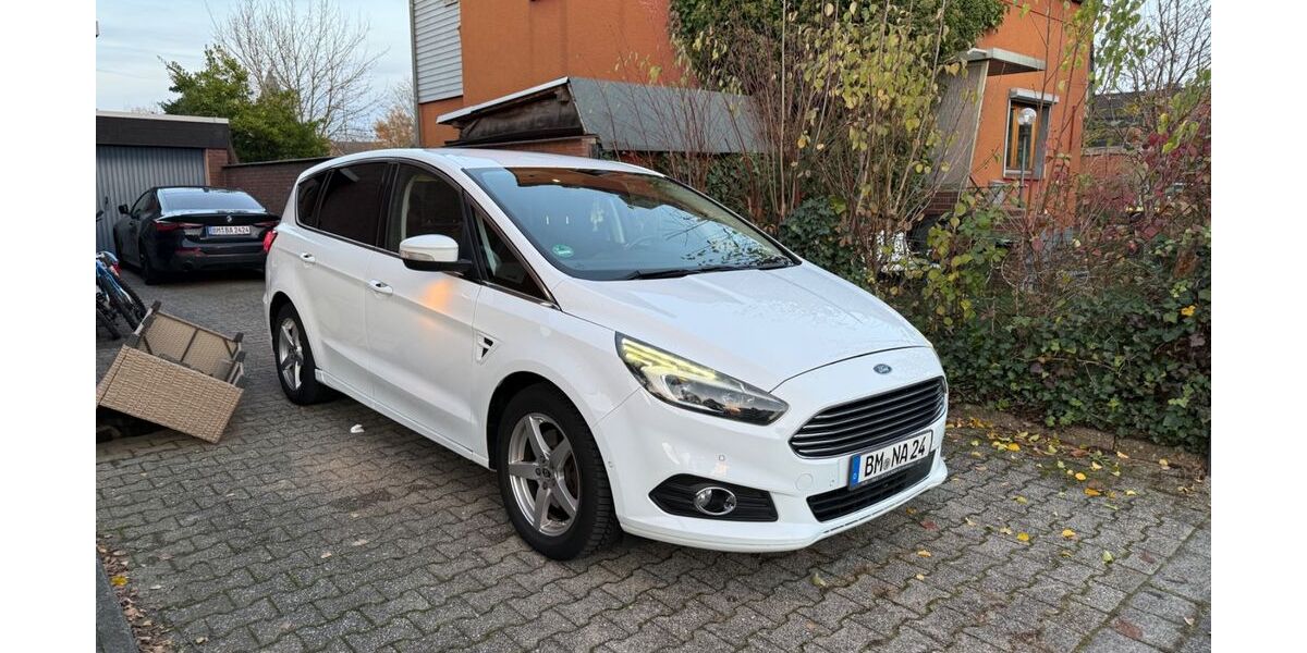 Ford S-Max 180.000 km 10.450 &euro; Pulheim 50259