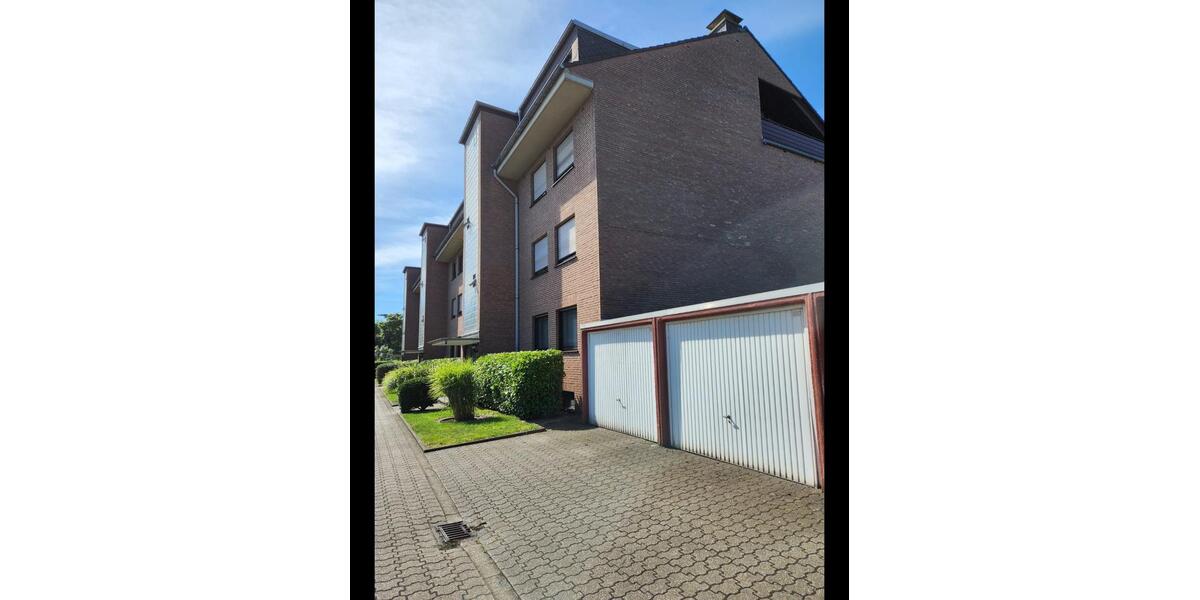 Dachgeschoßwohnung Duisburg Rheinhausen - 3.5 Zimmer, 80 m&sup2;, 190.000&euro; | Angebot:27258760