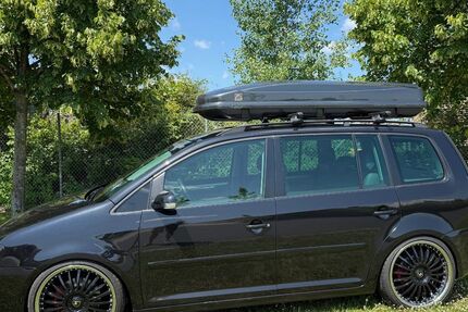 VW Touran 129.000 km 8.444 € Viersen 41751