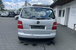 VW Touran Trendline / 7 Sitze / Kamera / Tempomat 249.000 km 3.900 € Mönchengladbach 41066