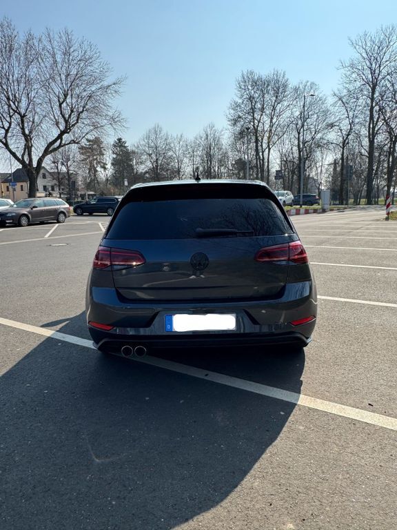 VW Golf 193.000 km 15.100 € Bergheim 50126