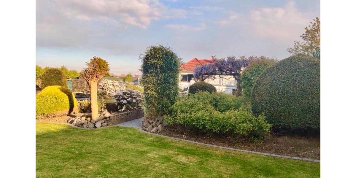 Einfamilienhaus Korschenbroich - 4 Zimmer, 150 m&sup2;, 585.000&euro; | Angebot:27121111