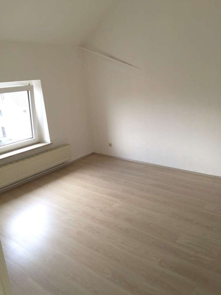 Wohnung zum Mieten in Krefeld 400 € 58 m²