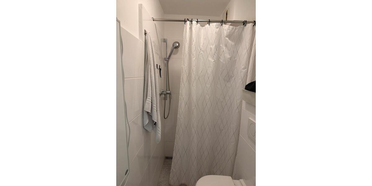 Etagenwohnung Düsseldorf Flingern Süd - 1 Zimmer, 37 m&sup2;, 800&euro; | Angebot:26120105