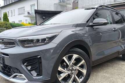 Kia Stonic 56.500 km 17.950 &euro; Solingen 42657