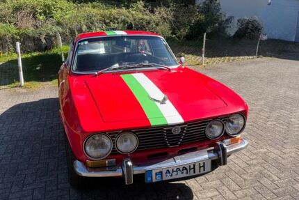 Alfa Romeo GTV 83.000 km 44.900 &euro; Düsseldorf 40627