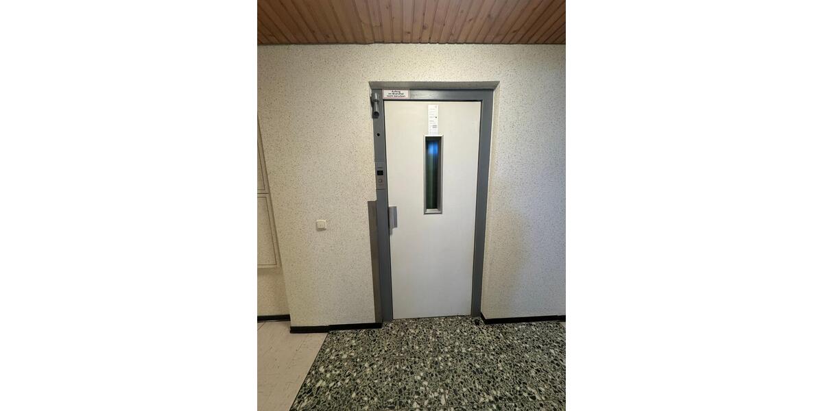 Etagenwohnung Duisburg Rheinhausen - 2 Zimmer, 54 m&sup2;, 585&euro; | Angebot:25392995