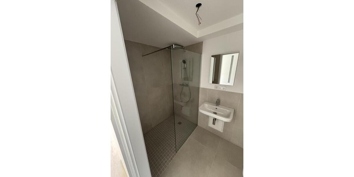 Etagenwohnung Düsseldorf Pempelfort - 2 Zimmer, 33 m&sup2;, 975&euro; | Angebot:26165448