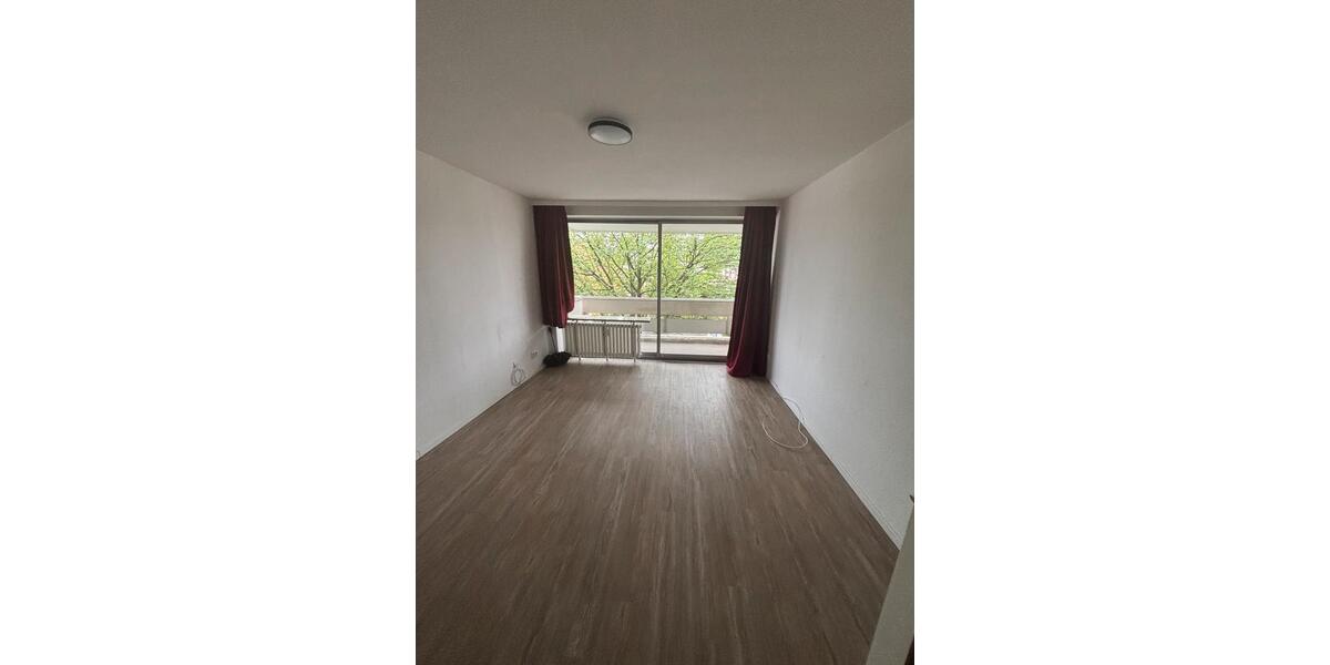 Etagenwohnung Düsseldorf Heerdt - 1 Zimmer, 32 m&sup2;, 550&euro; | Angebot:26470912