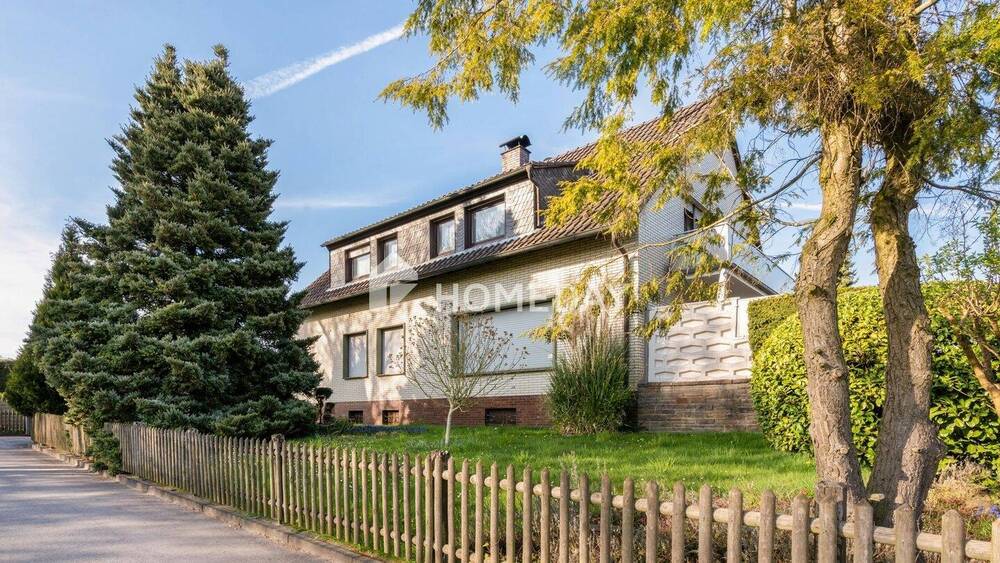 Großzügiges EFH mit Einliegerwohnung, traumhaftem Grundstück & vielseitigem Nutzungspotenzial 7 zimmer